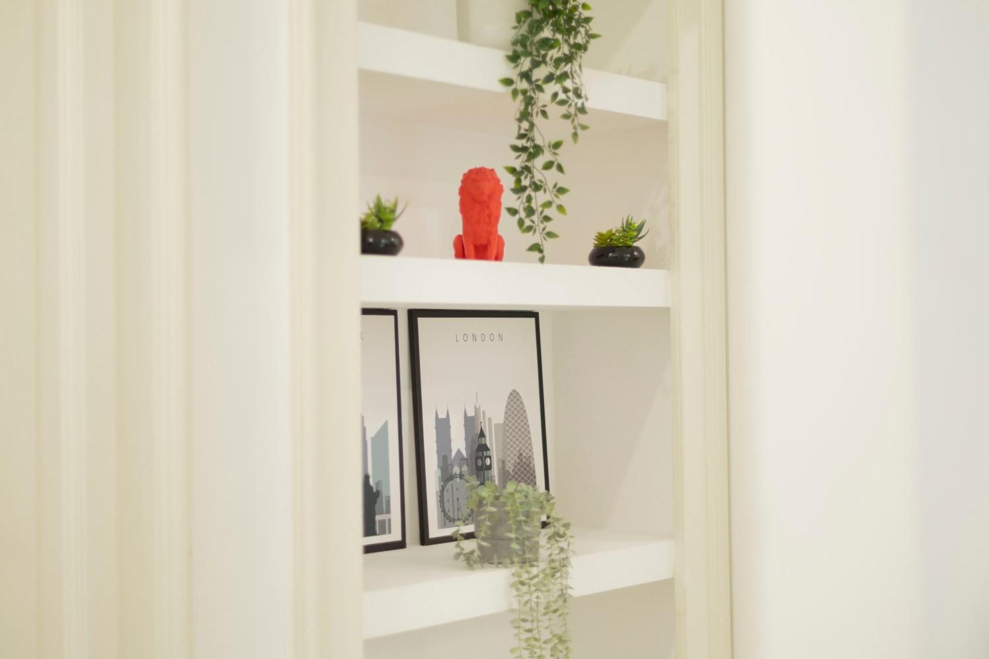 Macchi Charming Apartment By 101Flats Милано Екстериор снимка